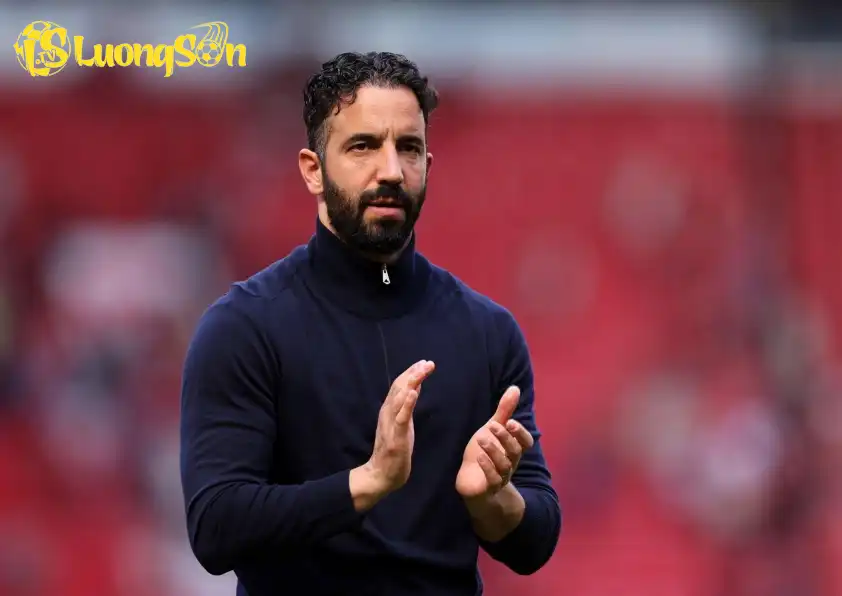 Amorim đang dẫn dắt MU đi đúng hướng