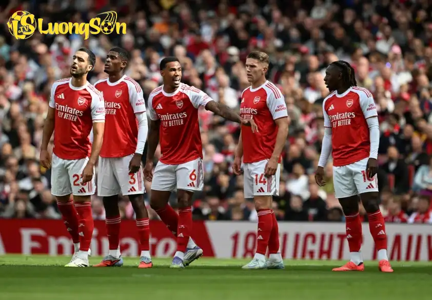 Arsenal cần cẩn trọng trong chuyến hành quân đến Tây Ban Nha
