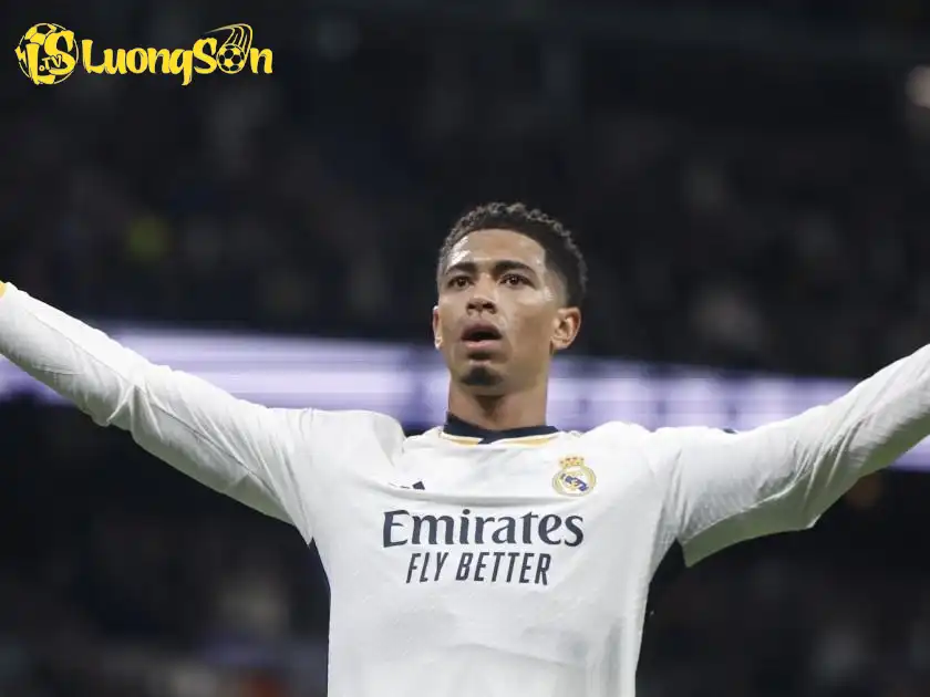 Bellingham được Alonso đưa vào danh sách đăng ký thi đấu ở trận Marseille