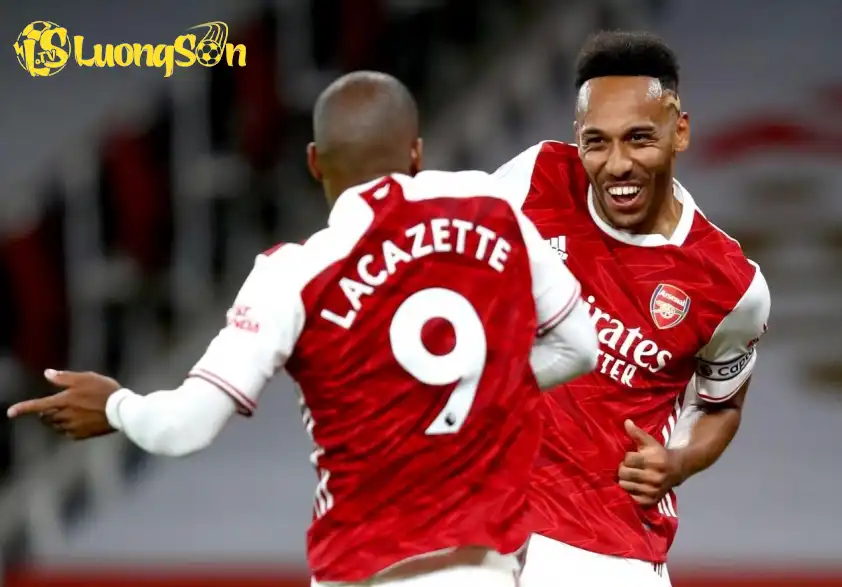 Thống kê mới tiết lộ Aubameyang và Lacazette có tỷ lệ ghi bàn thay đổi kết quả trận đấu cao hơn Bukayo Saka