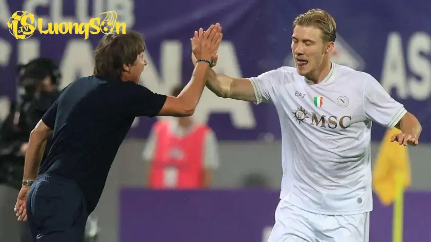 Antonio Conte cũng dành những lời khen lớn dành cho Hojlund